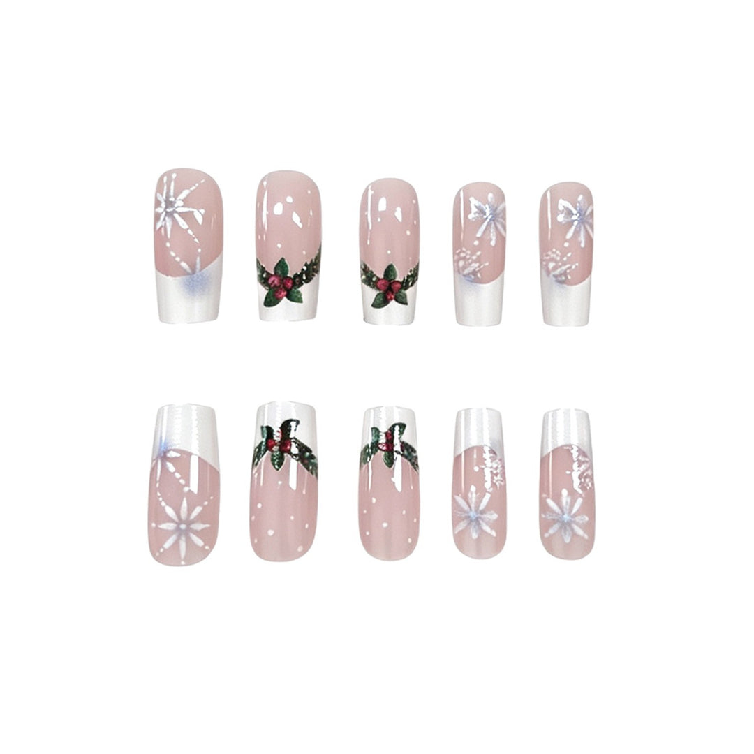 Christmas-Themed Artistic Nail Enhancements Kalsten
