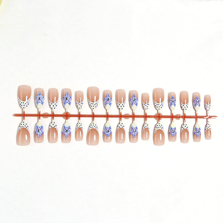 Artificial nails with delicate butterfly designs Kalsten