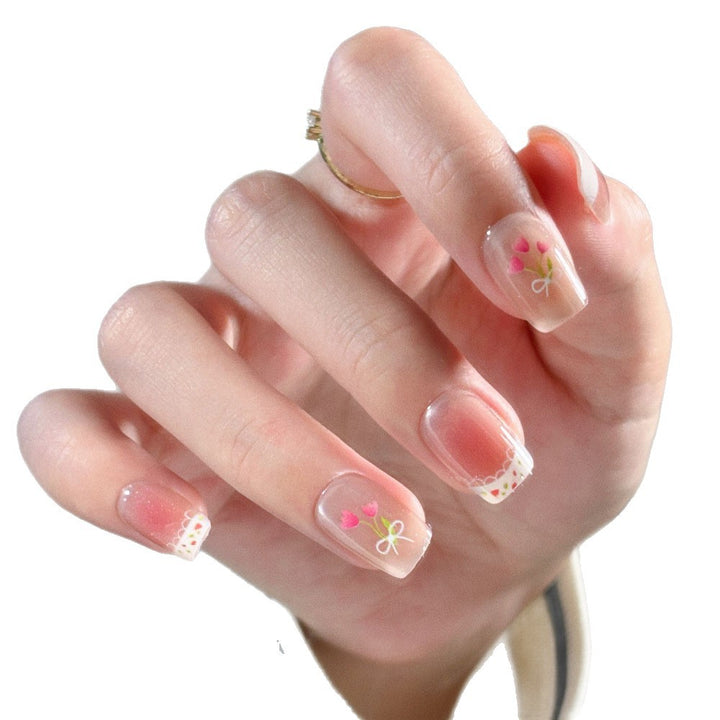 Floral-Inspired Press-On Nail Set Kalsten