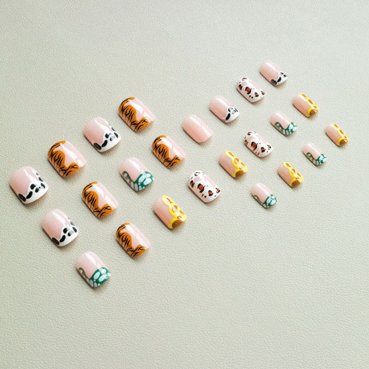 Artistic Wildlife Nail Art Kit