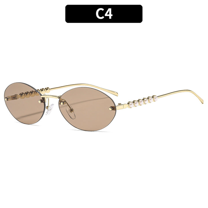 Elegant Oval Frame Sunglasses with Decorative Pearl Accents