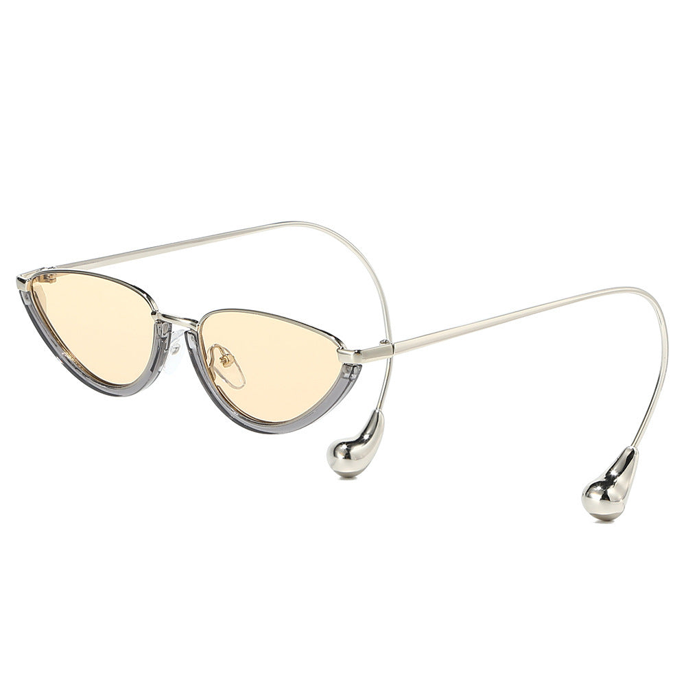 Ultra-Modern Spectacular Cat-Eye Sunglasses Kalsten