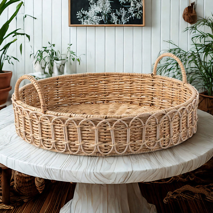 Elegant braided serving basket Kalsten