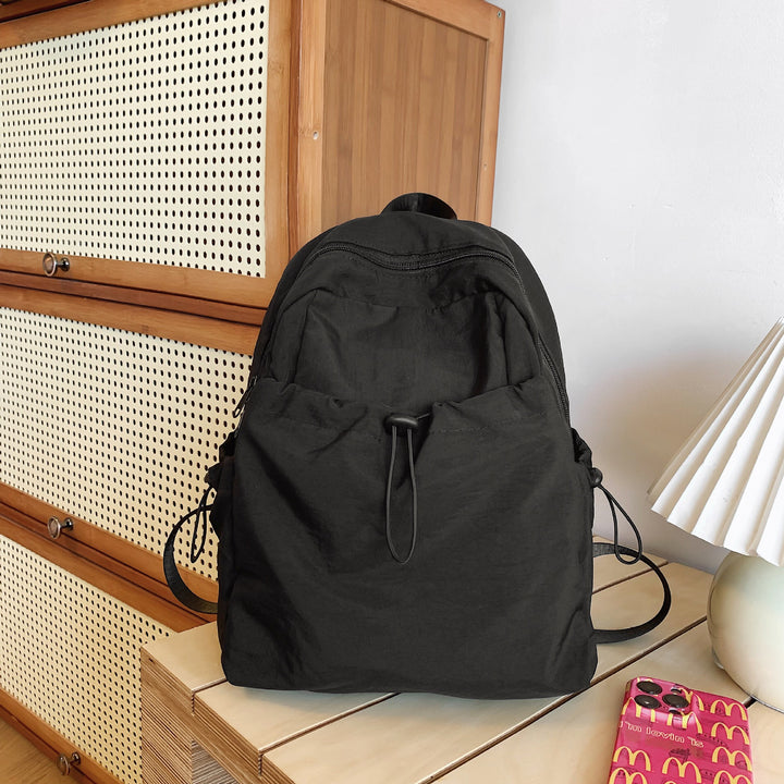 Practical everyday backpack with adjustable shoulder straps Kalsten