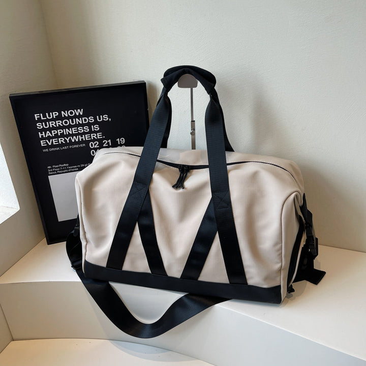 Versatile Heavy-Duty Travel Duffle Bag Kalsten