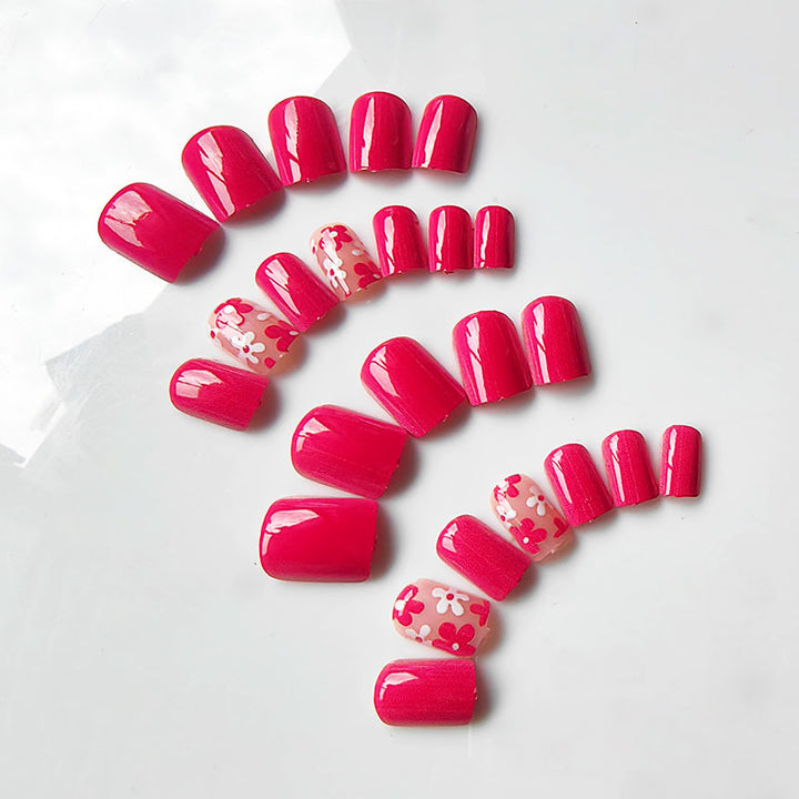 Artificial nails in playful flower pattern Kalsten