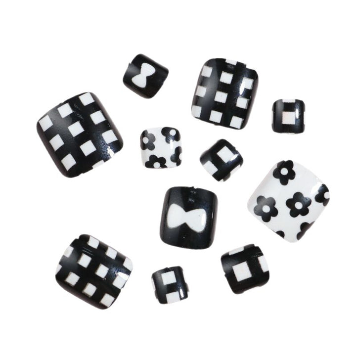 Artistic Floral Press-On Nail Art Set Kalsten