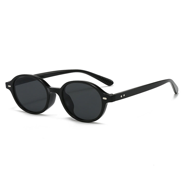 Contemporary Round Frame Sunglasses