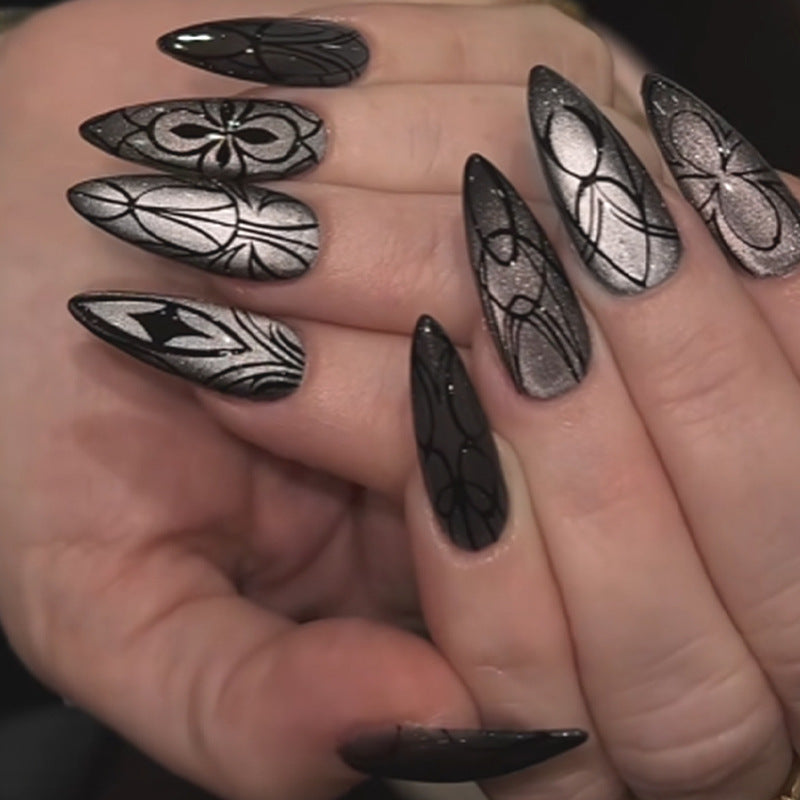 Decorative Press-On Nail Set with Artistic Spider Design kalsten