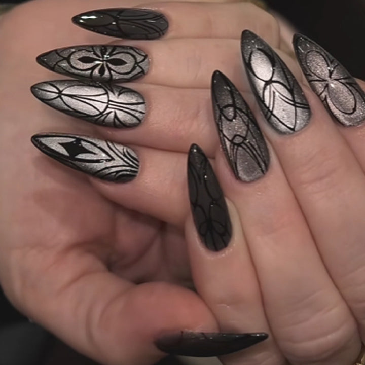 Decorative Press-On Nail Set with Artistic Spider Design kalsten