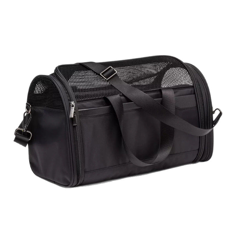Versatile Gym Duffle Bag with Mesh Ventilation Kalsten