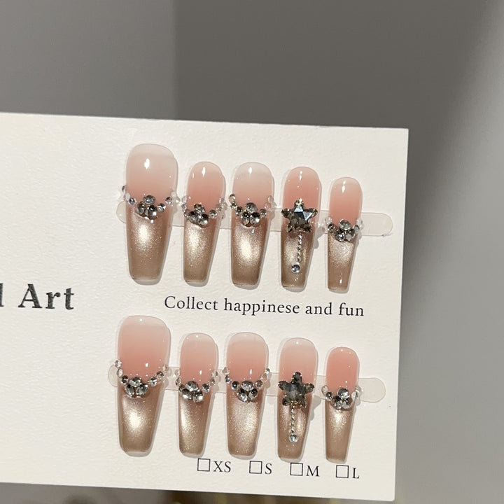 Elegant Decorative Press-On Nail Set