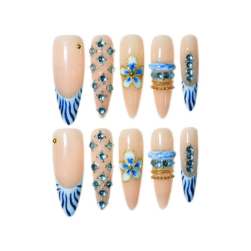 Themed 3D Nail Art Extensions Kalsten