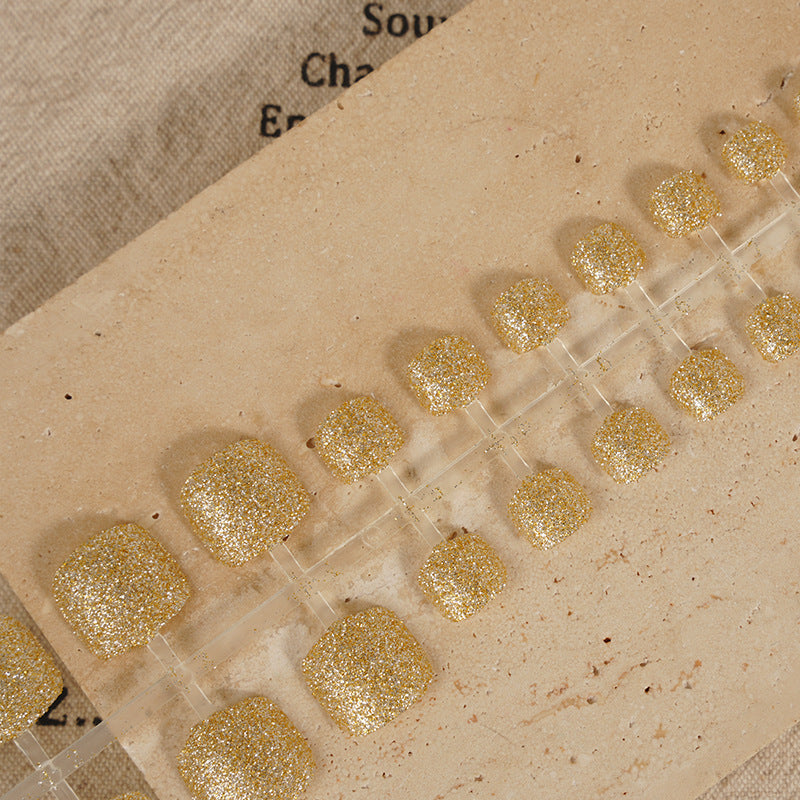 Glittering Press-On Toenail Set Kalsten