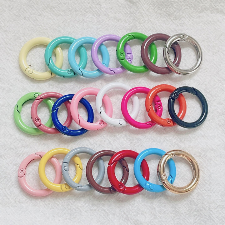 Minimalist Metal Keyring kalsten