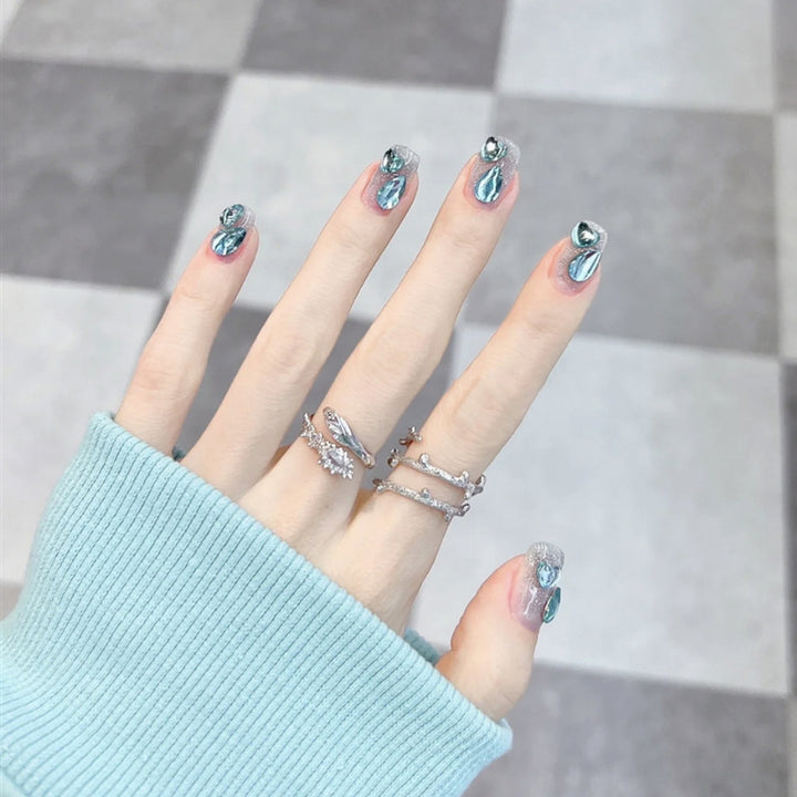 Elegant Metallic Press-On Nail Set