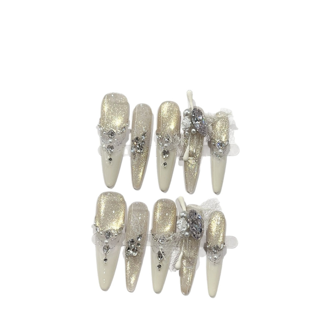 Elegant Decorative Press-On Nail Art