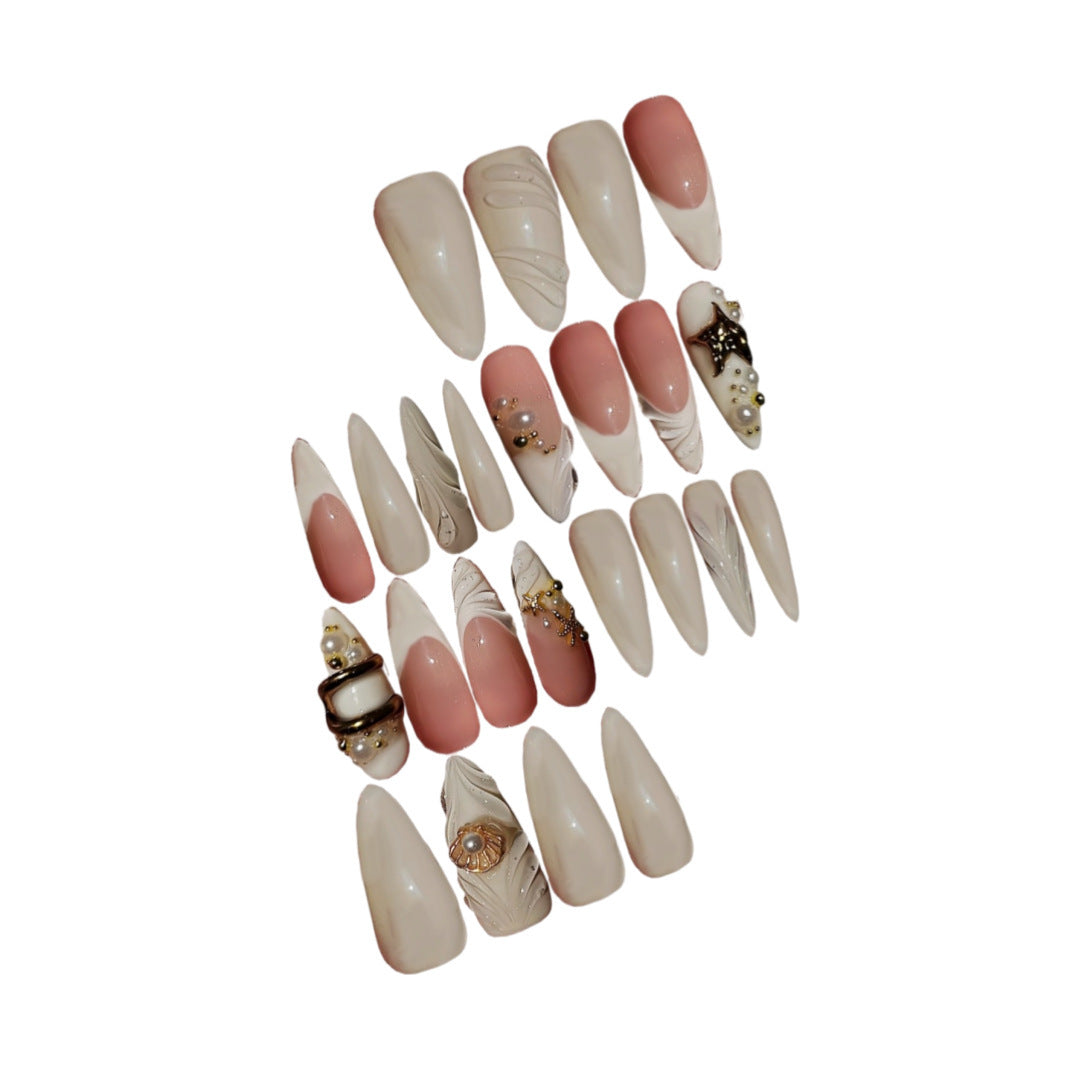 Elegant Nail Art Kalsten