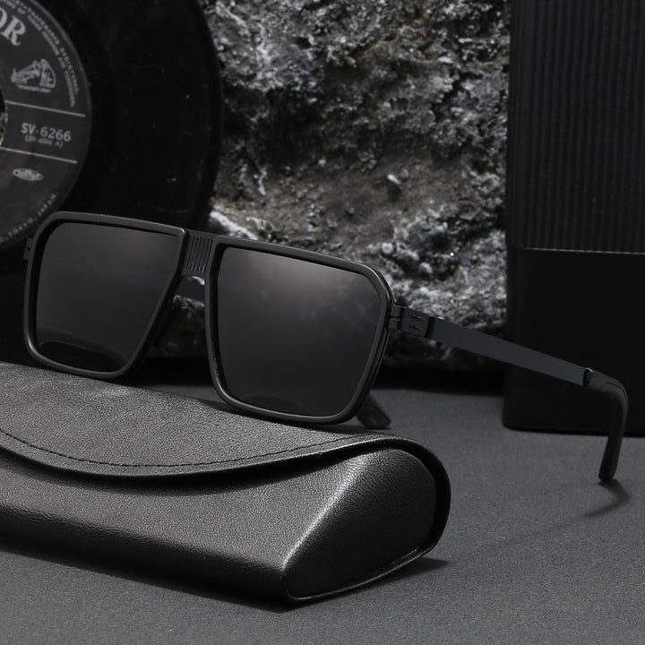 Women's fashionable sunglasses in a modern, square design Kalsten