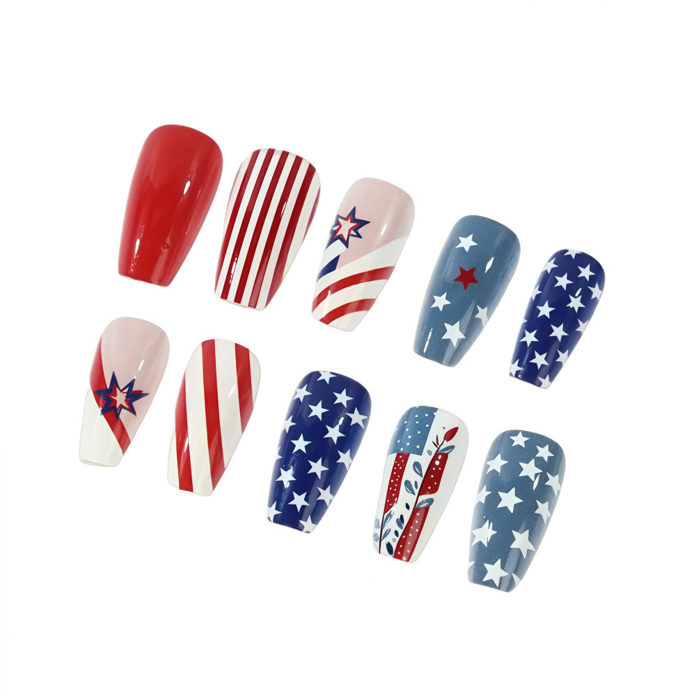 Creative and festive art nails Kalsten