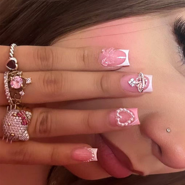 Artificial nails with romantic 3D applications Kalsten