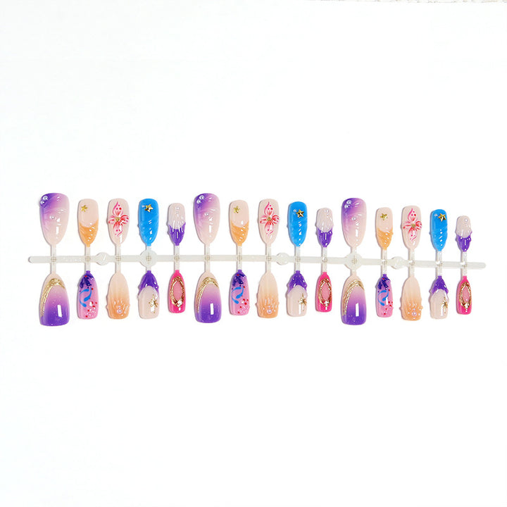 Creative nail art set with floral and glamorous embellishments Kalsten