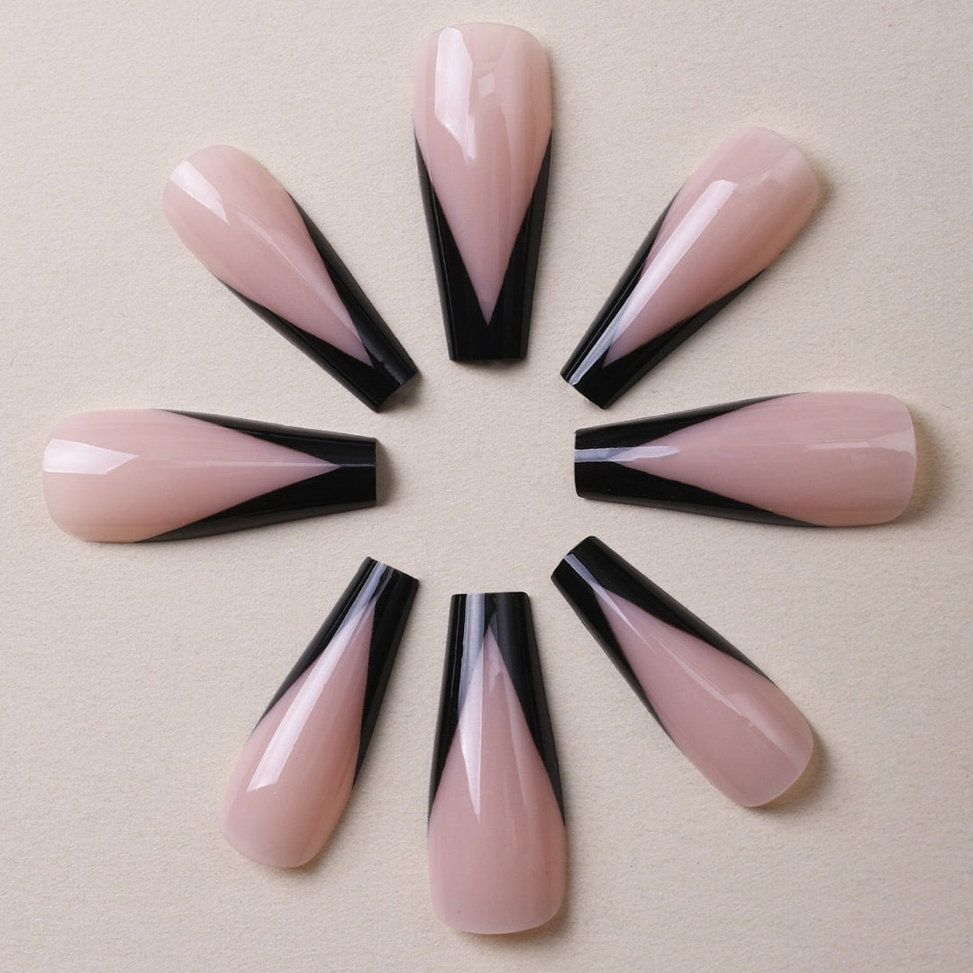 Artificial nail set with elegant tip accents Kalsten