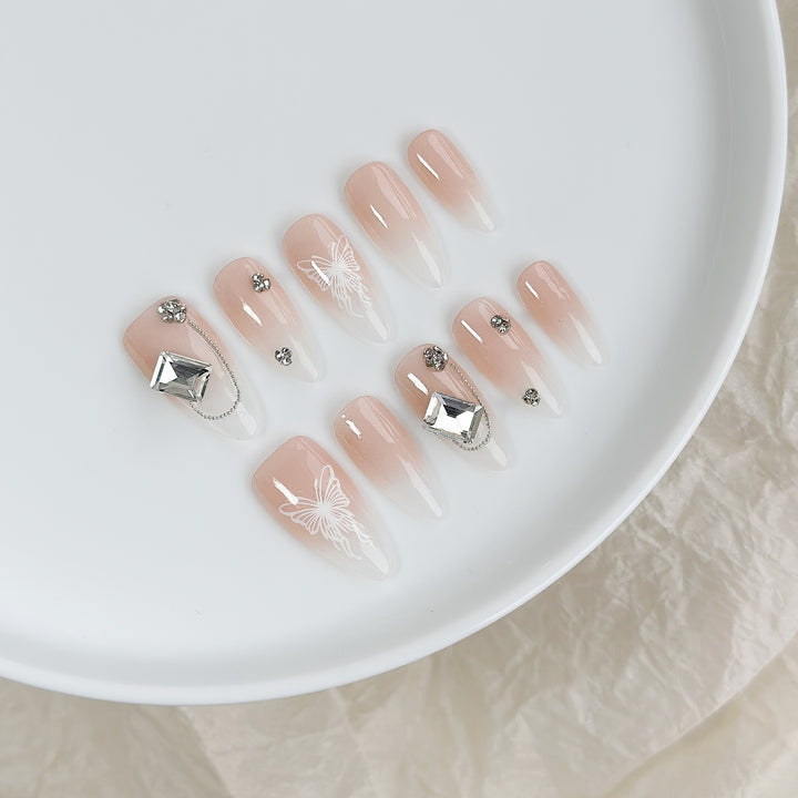 Artistic Butterfly Design Press-On Nail Set