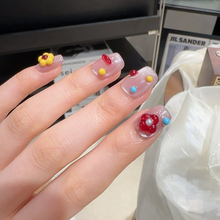 Artistic Press-On Nail Design Kalsten