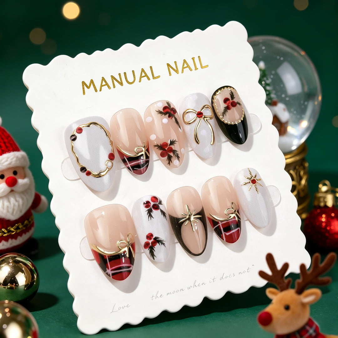 Creative Holiday-Themed Press-On Nail Art Set