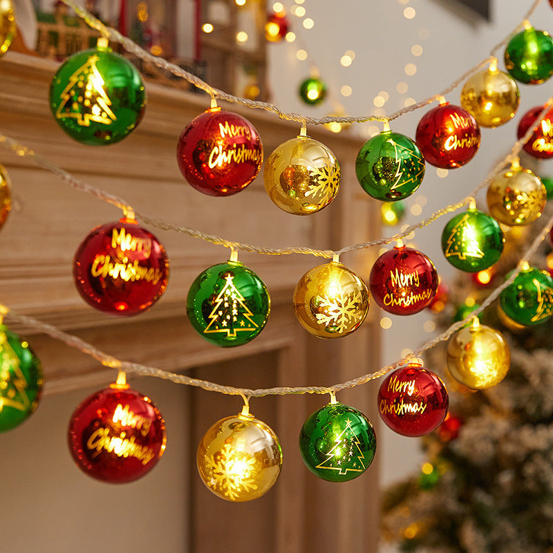 Festive string lights with Christmas ornaments Kalsten