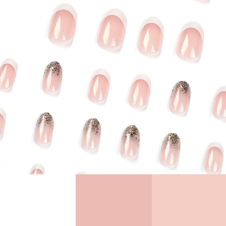 Elegant and artistically designed nail extensions Kalsten