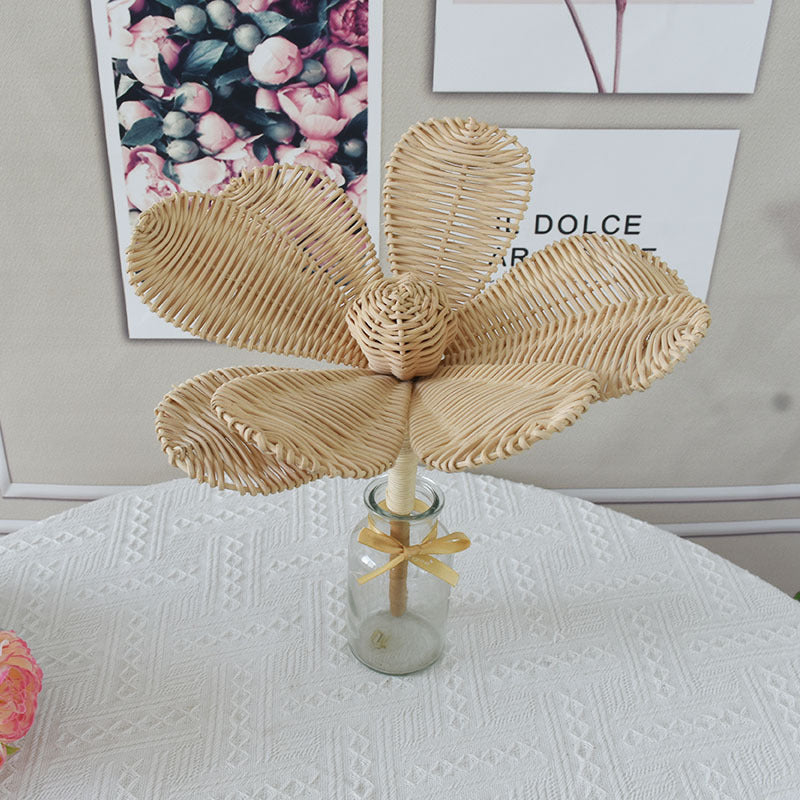 Decorative Handwoven Floral Centerpiece Kalsten