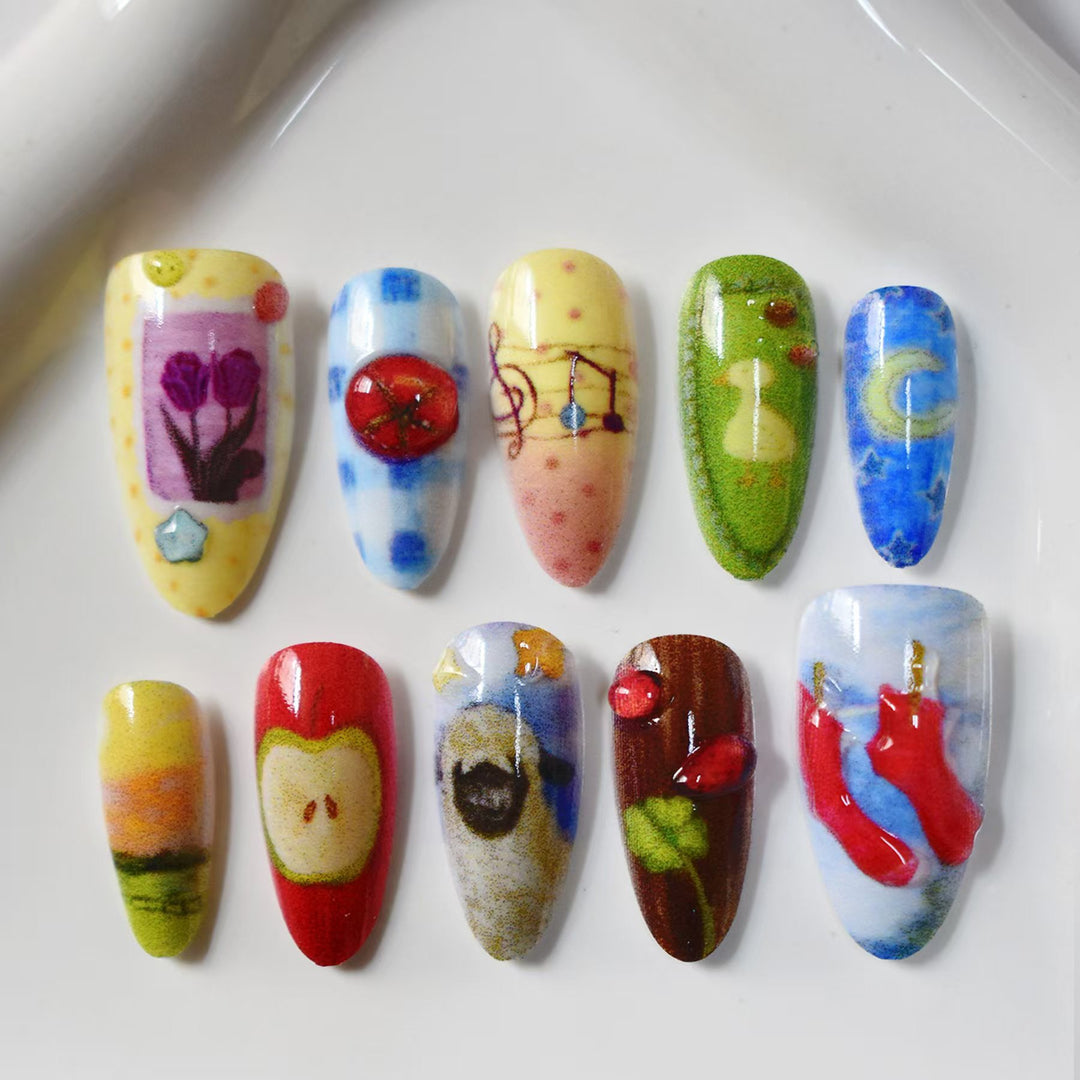 Artistic Ocean-Themed Press-On Nail Art Kalsten