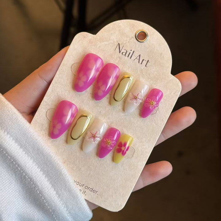 Artistic Press-On Nail Set with Floral Design Kalsten