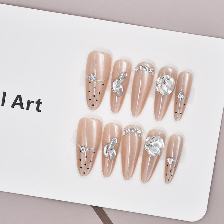 Glamorous Heart-Themed Press-On Nail Set Kalsten