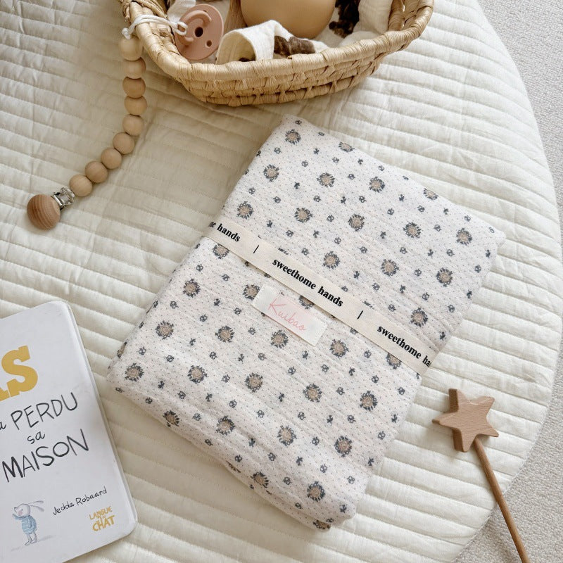 Unisex Muslin Blanket with delicate floral design and elegant ruffles Kalsten