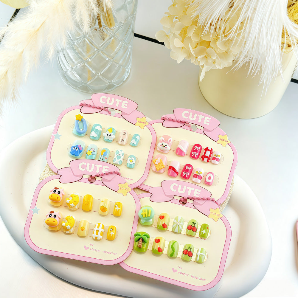 Playful artificial nail set with colorful designs Kalsten
