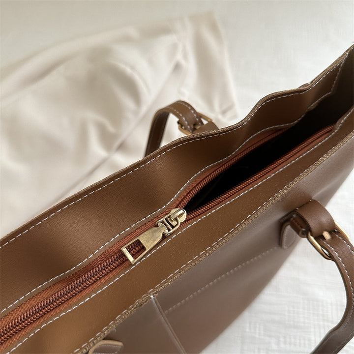 Elegant Structured Leather Tote Bag