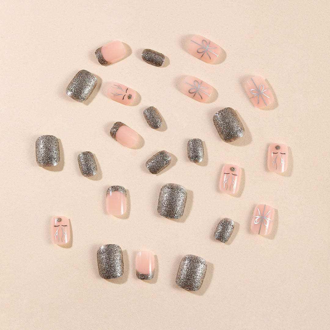 Festive Holiday Nail Art Design Kalsten