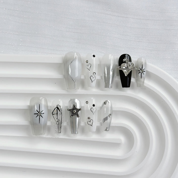 Artistic Press-On Nail Collection  1791772980