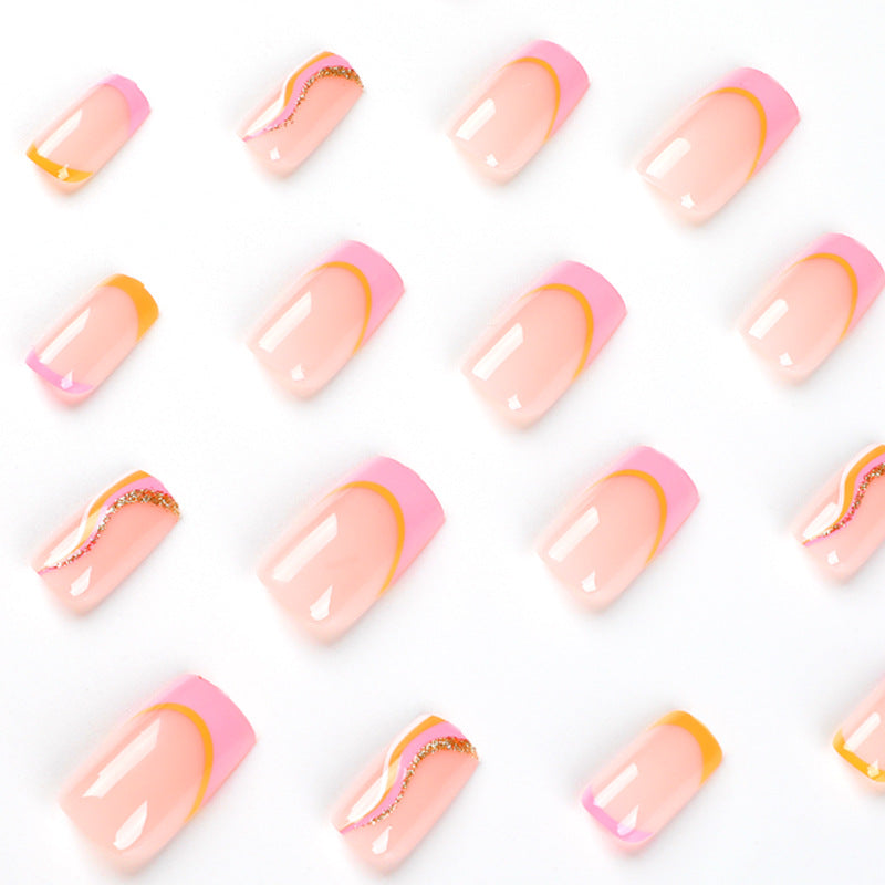 Artificial Nail Art with Trendy Gradient Kalsten