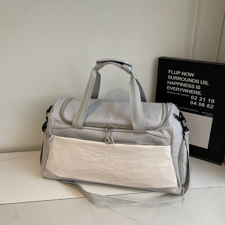 Sporty travel bag with multiple compartments Kalsten