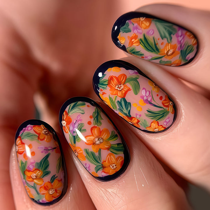 Seasonal Themed Press-On Nail Art Set Kalsten