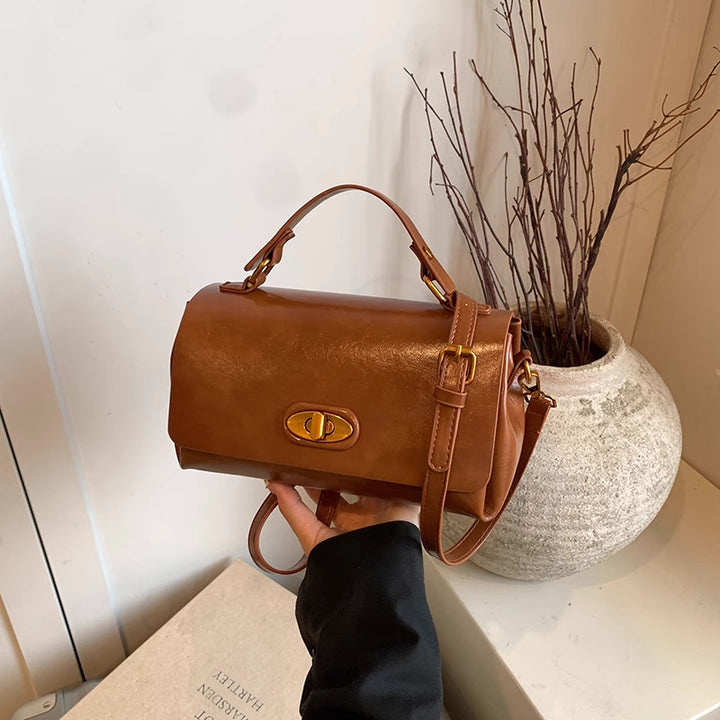 Elegant Leather Crossbody Bag Kalsten