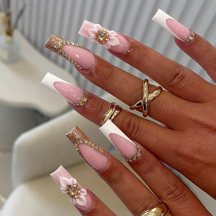 Premium Decorative Press-On Nail Set with Rhinestone and Floral Accents Kalsten