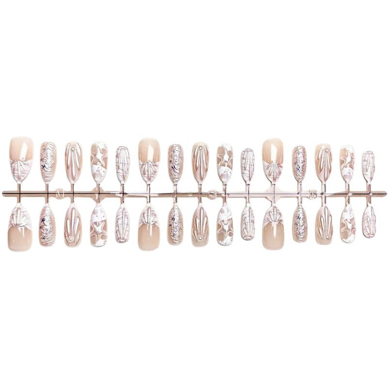 Artful Nail Design with elegant 3D motifs Kalsten