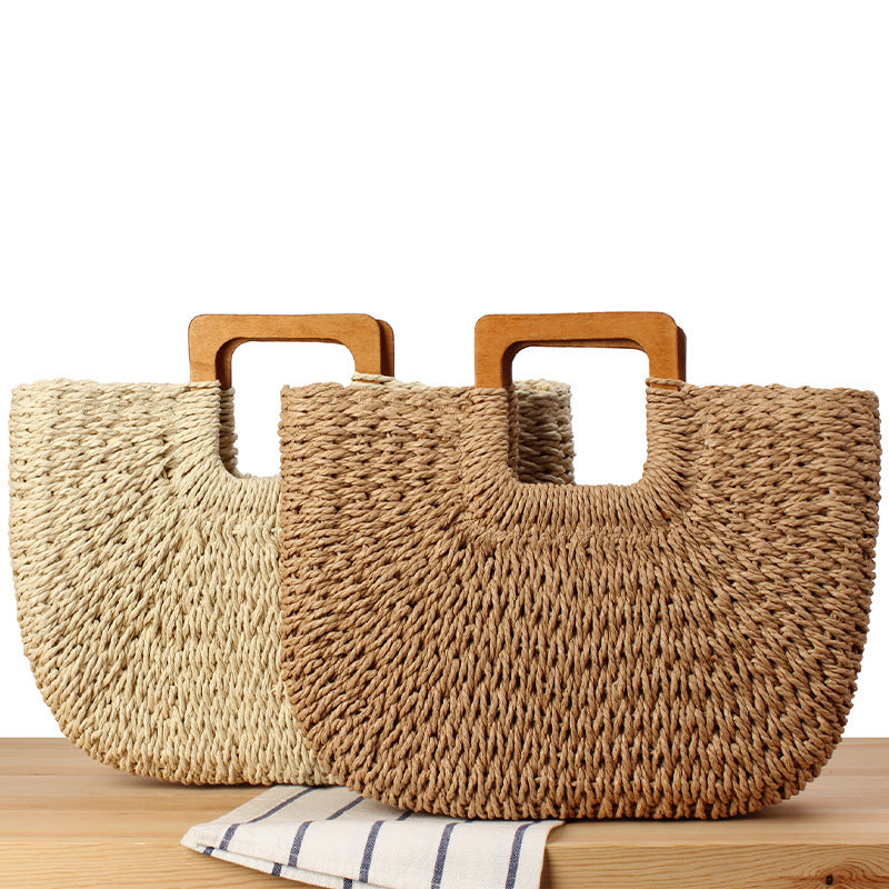 Handcrafted straw bag with wooden handle Kalsten