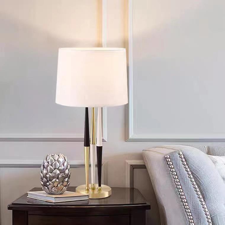 Decorative Table Lamp with Elegant Geometric Design