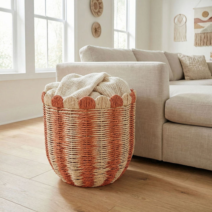 Handwoven storage basket with wave edge Kalsten